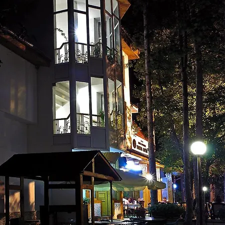 златна котва 2*