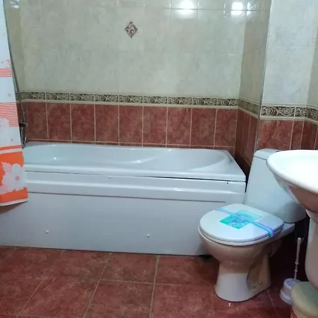 златна котва 2*