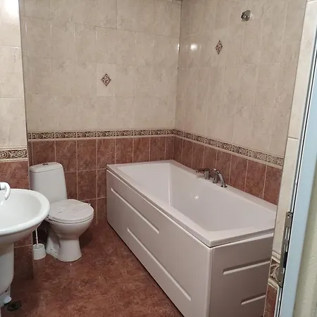 Hotel златна котва 2*