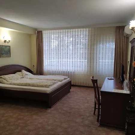 златна котва Hotel Kazanlak