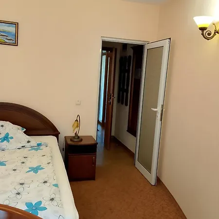 златна котва Hotel