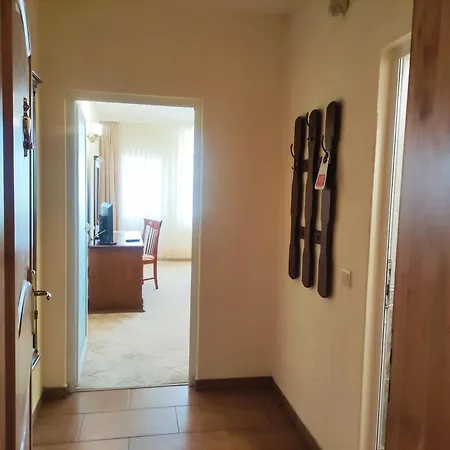 Hotel златна котва