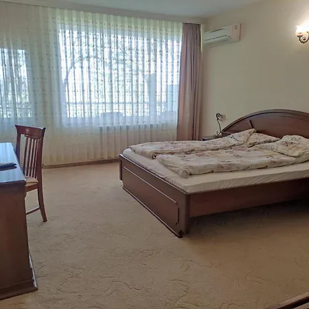 Hotel златна котва Kazanlŭk