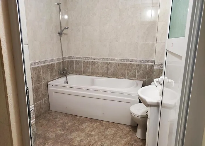 ホテル златна котва カザンラク